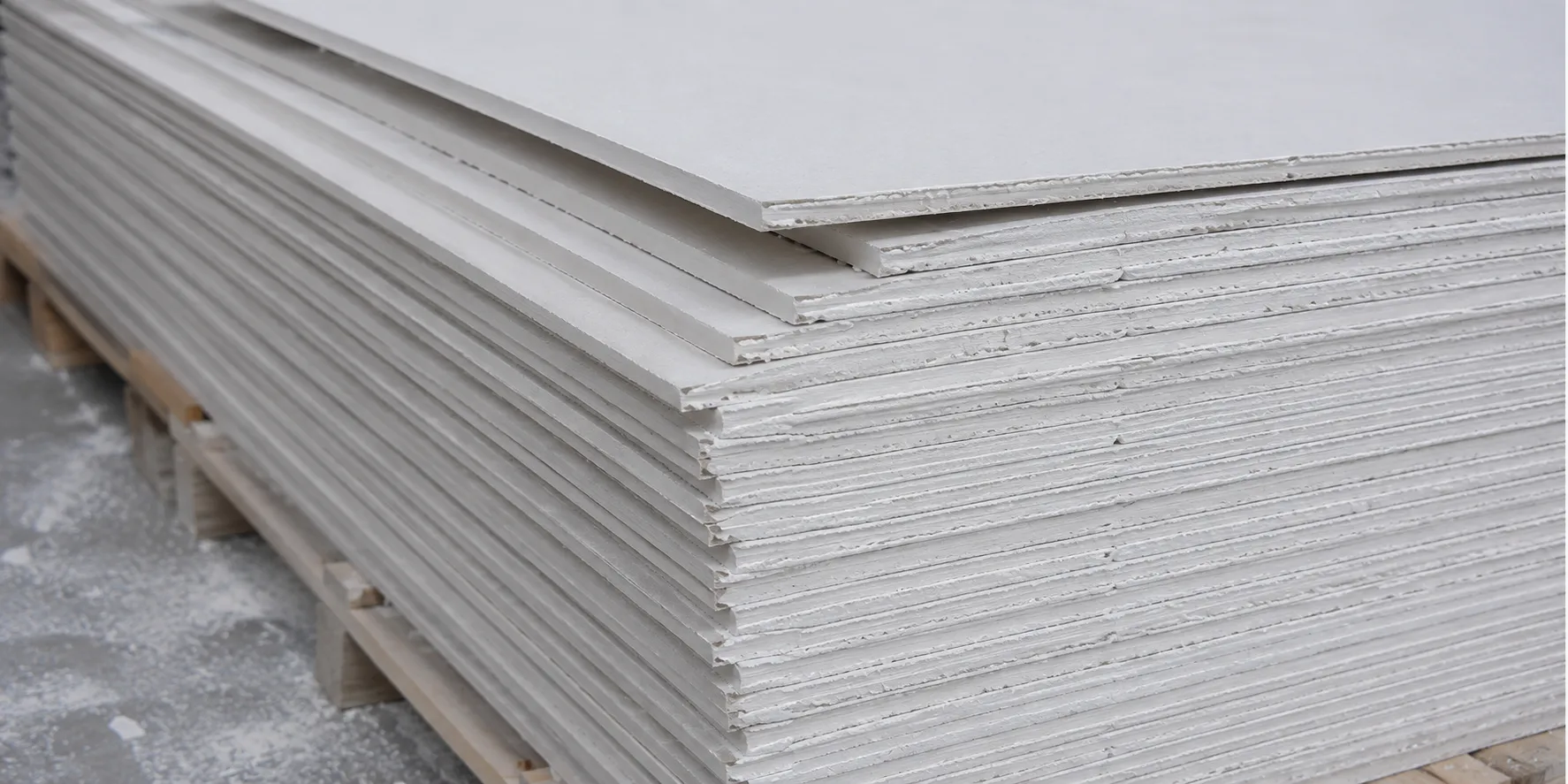 Gypsum lump before grinding